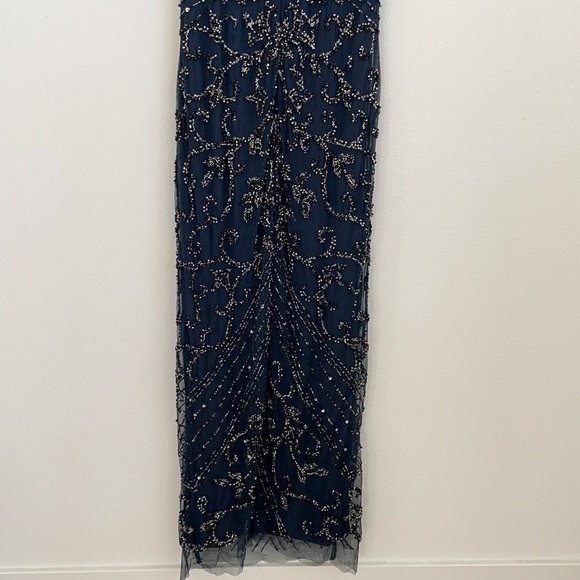 Pisarro Nights Beaded Mesh Column Gown Dark Navy 6 NWOT - Picture 13 of 16